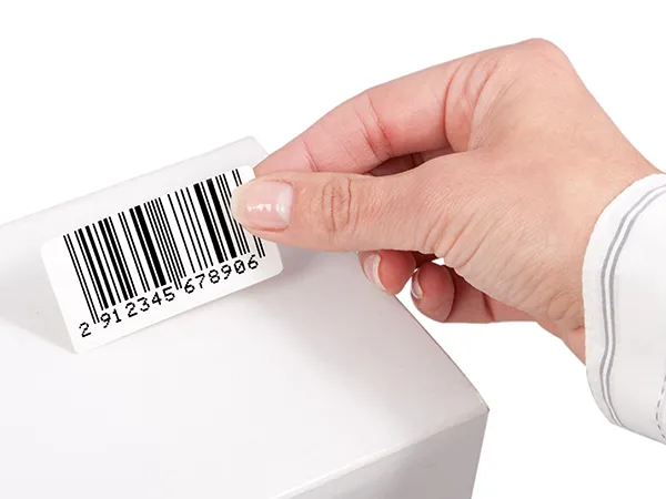 macchine-per-etichette-adesive