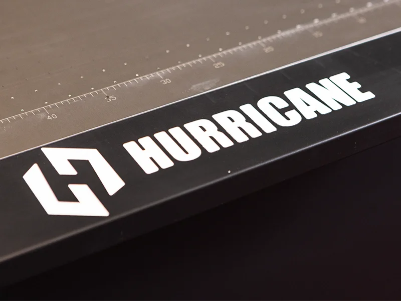 stampante-uv-per-stampa-su-pannelli-e-targhe